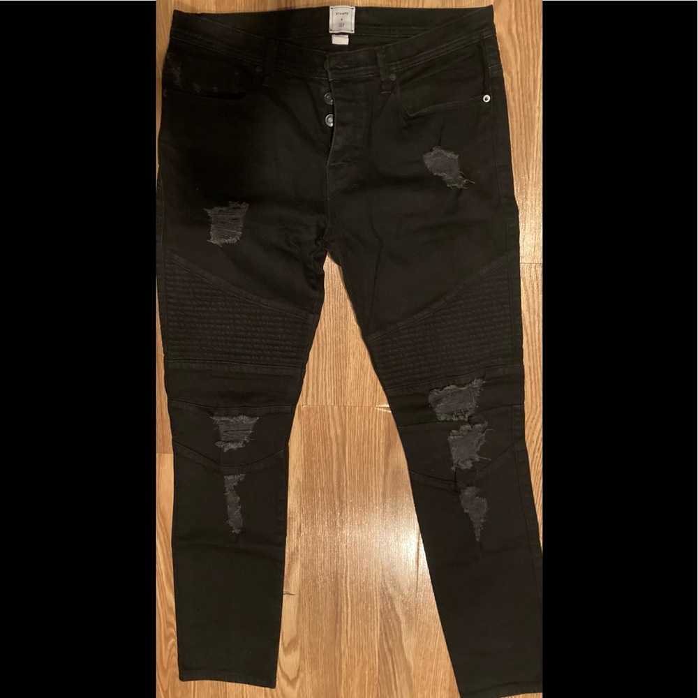 GAP Black Jeans 34x32 Button Fly – Mint Preowned – Quick Sale!